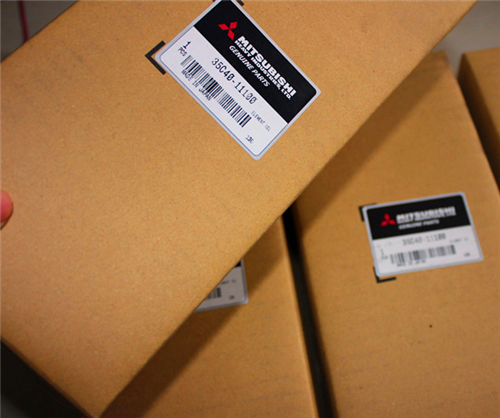 三菱12R發(fā)動(dòng)機凸輪軸