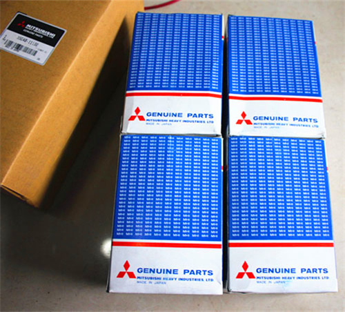 三菱12R發(fā)動(dòng)機進(jìn)氣系統配件