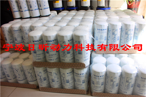 沃爾沃TD710G TWD710G發(fā)電機維修保養濾清器配件型號對照 沃爾沃柴油發(fā)動(dòng)機缸蓋技術(shù)參數