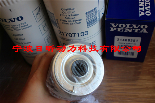 沃爾沃TAD1030GE柴油機、發(fā)電機維修保養濾清器配件型號查詢(xún)中心，沃爾沃發(fā)動(dòng)機氣門(mén)導管技術(shù)參數