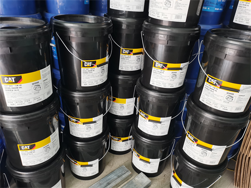 卡特c7發(fā)動(dòng)機機油到水箱最怕哪三種機油