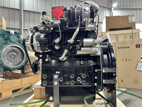 Perkins珀金斯404D-22TG發(fā)動(dòng)機機油冷卻器