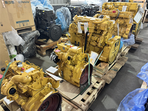 卡特325挖掘機3126B發(fā)動(dòng)機