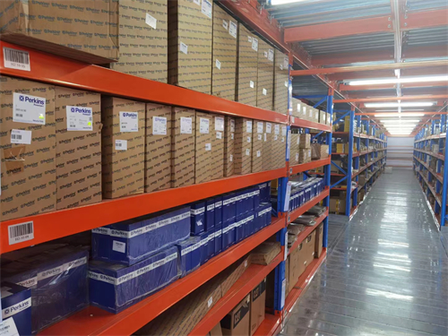 山地王珀維奇拖拉機珀金斯Perkins404D-22T柴油機銷(xiāo)售維修保養配件服務(wù)公司