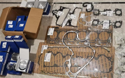 Perkins珀金斯404A-22G1發(fā)動(dòng)機機油冷卻器