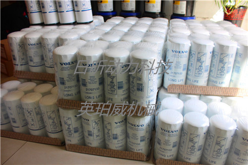 沃爾沃TAD733GE發(fā)電機柴油濾芯：性能、保養與更換全攻略