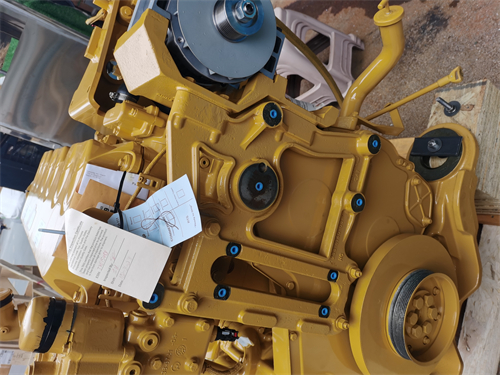 卡特彼勒C11柴油發(fā)動(dòng)機噴油器拆卸安裝全攻略