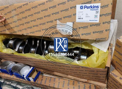 珀金斯發(fā)動(dòng)機曲軸“異?！?？更換指南來(lái)啦！